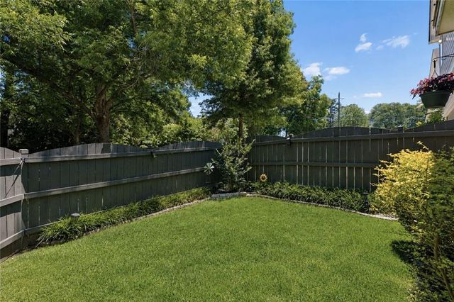 3363 Old Concord Road SE, Smyrna, GA 30082