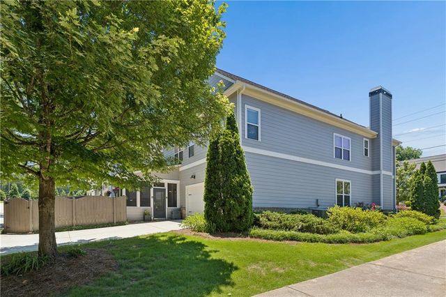 3363 Old Concord Road SE, Smyrna, GA 30082
