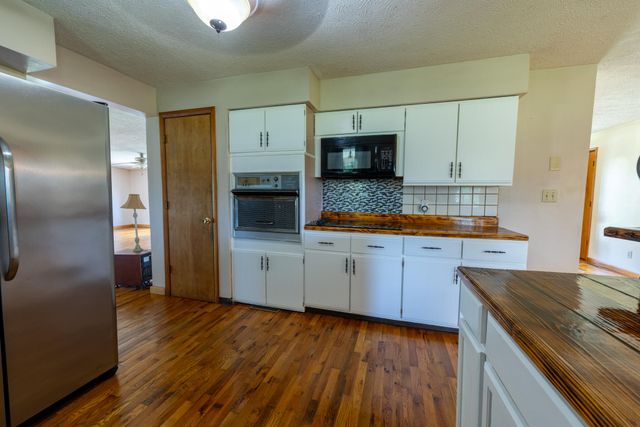 1153 Old Mount Vernon Road, Somerset, KY 42503