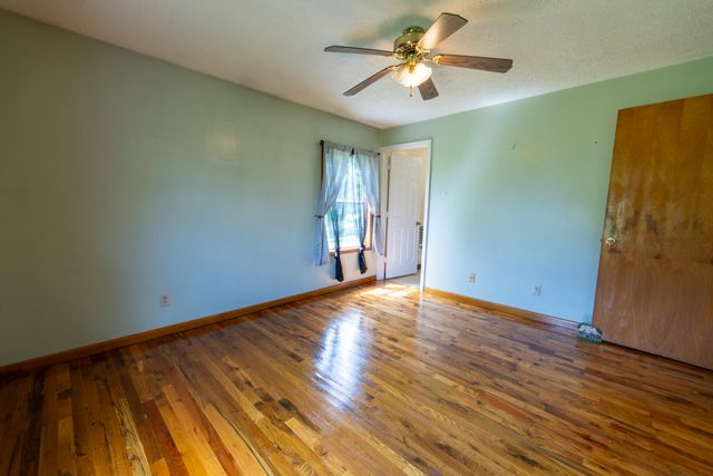 1153 Old Mount Vernon Road, Somerset, KY 42503