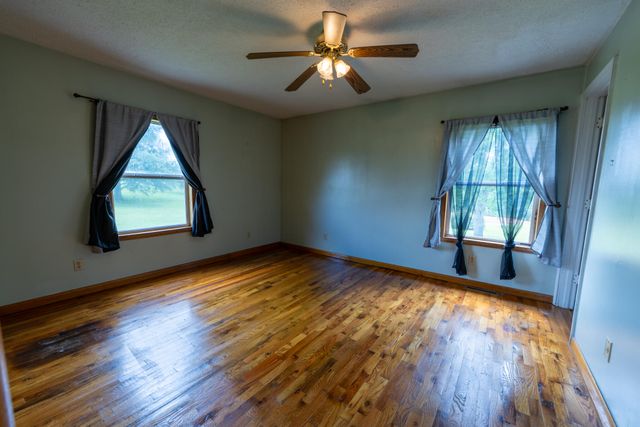 1153 Old Mount Vernon Road, Somerset, KY 42503