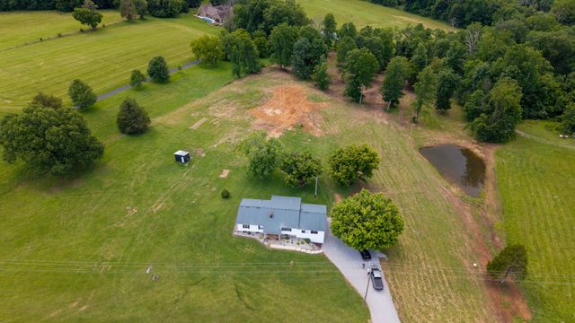 1153 Old Mount Vernon Road, Somerset, KY 42503
