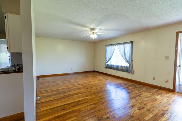 1153 Old Mount Vernon Road, Somerset, KY 42503