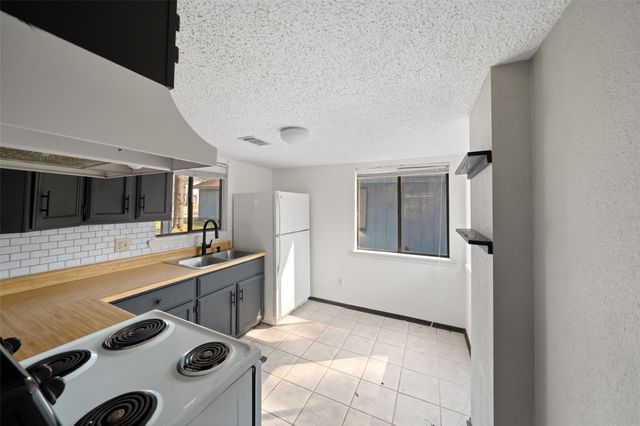 26621 Orchid Court, Huntsville, TX 77320