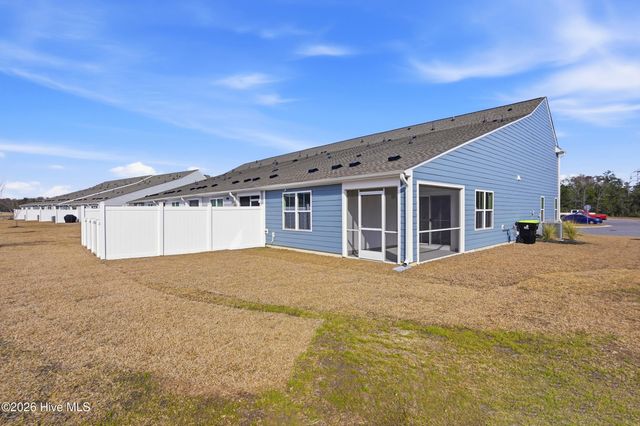 3157 Edgehill Drive, Navassa, NC 28451