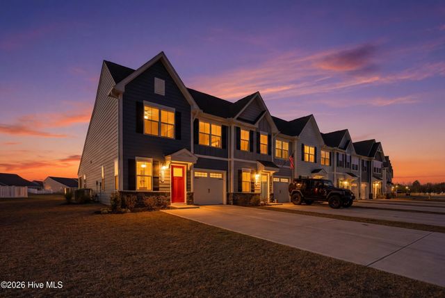 3157 Edgehill Drive, Navassa, NC 28451