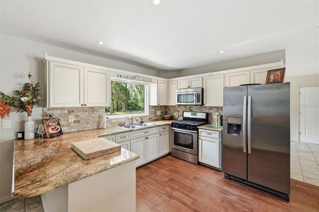 4064 N CONCORD DRIVE, Crystal River, FL 34428