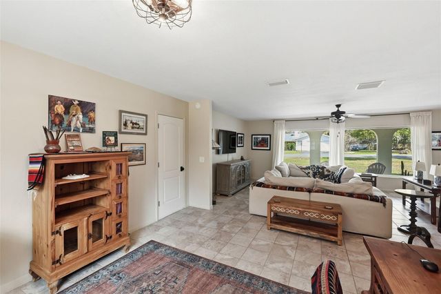 4064 N CONCORD DRIVE, Crystal River, FL 34428