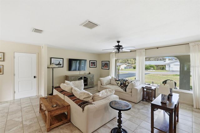 4064 N CONCORD DRIVE, Crystal River, FL 34428