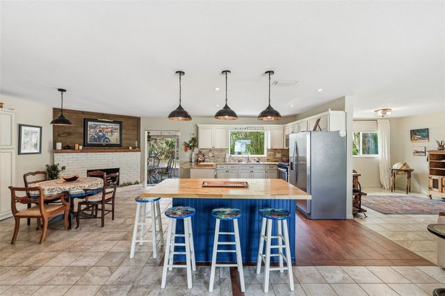 4064 N CONCORD DRIVE, Crystal River, FL 34428