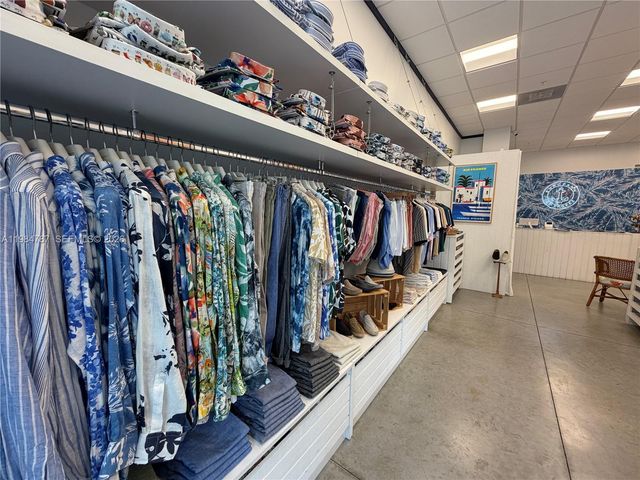 3015 Grand Ave, Miami, FL 33133