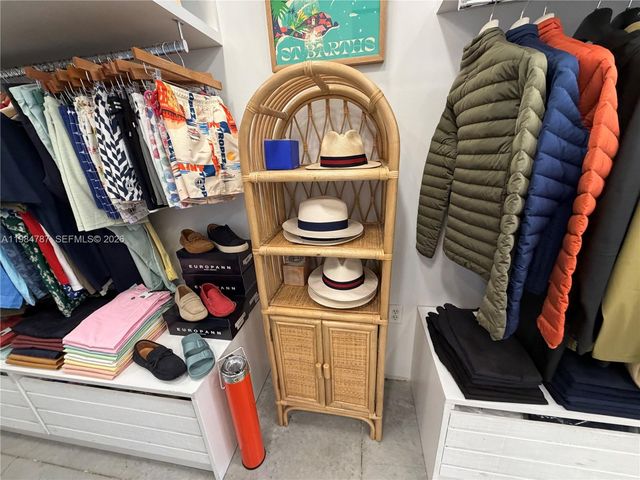 3015 Grand Ave, Miami, FL 33133