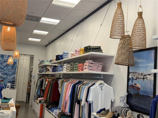 3015 Grand Ave, Miami, FL 33133