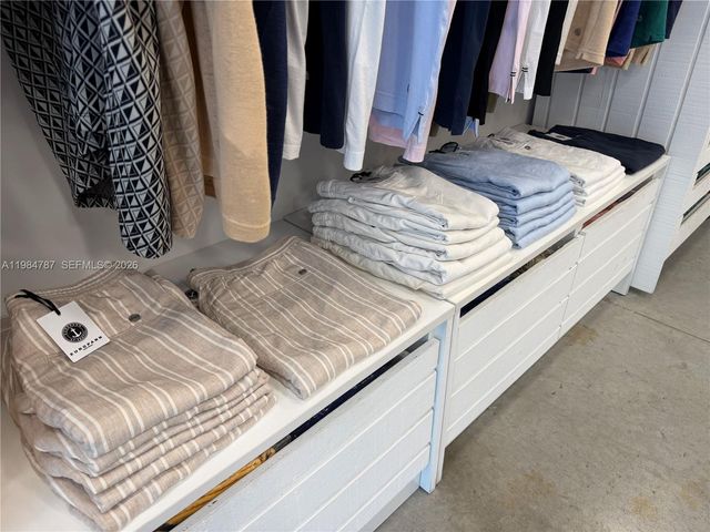 3015 Grand Ave, Miami, FL 33133