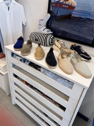 3015 Grand Ave, Miami, FL 33133