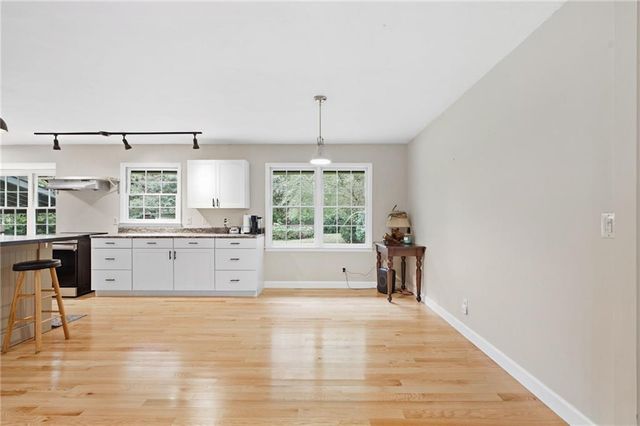 792 Mountainbrooke Circle, Stone Mountain, GA 30087