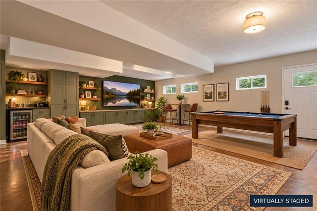 792 Mountainbrooke Circle, Stone Mountain, GA 30087