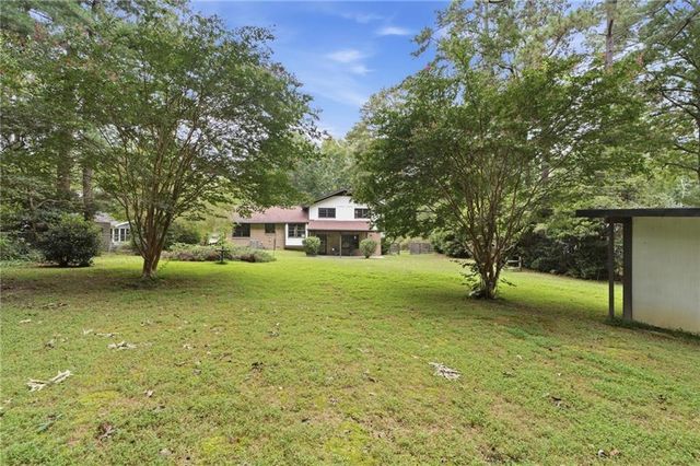 792 Mountainbrooke Circle, Stone Mountain, GA 30087