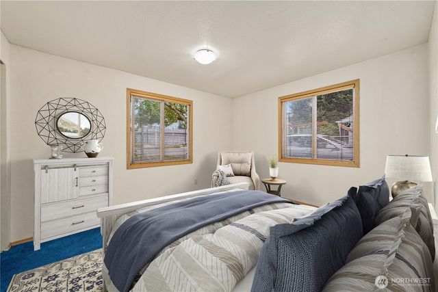 18504 8th Avenue NE, Shoreline, WA 98155