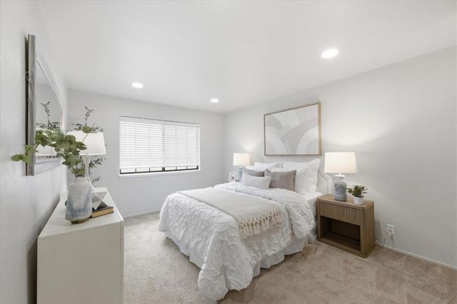 466 Costa Mesa Terrace G, Sunnyvale, CA 94085