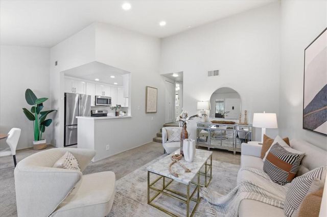 466 Costa Mesa Terrace G, Sunnyvale, CA 94085