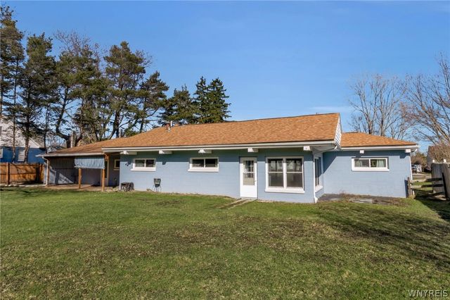 79 Bielak Road, Orchard Park, NY 14127