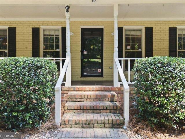 1489 Kincaid Road, Marietta, GA 30066
