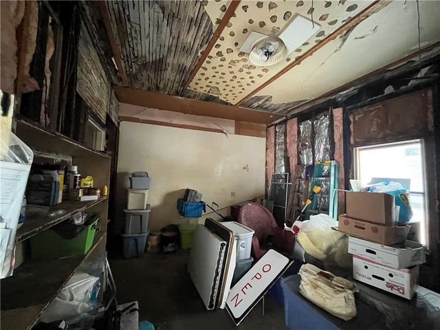 4513 2nd St, Versailles Boro, PA 15132