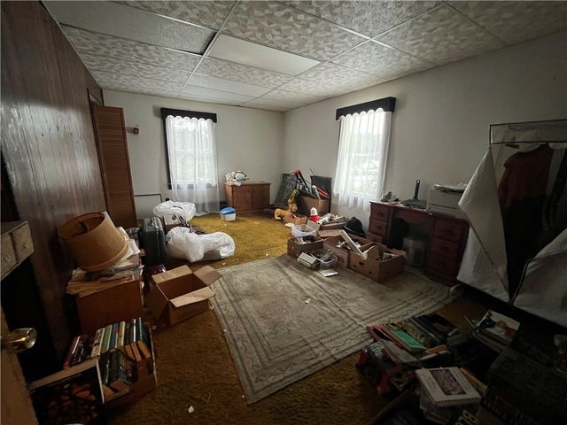 4513 2nd St, Versailles Boro, PA 15132