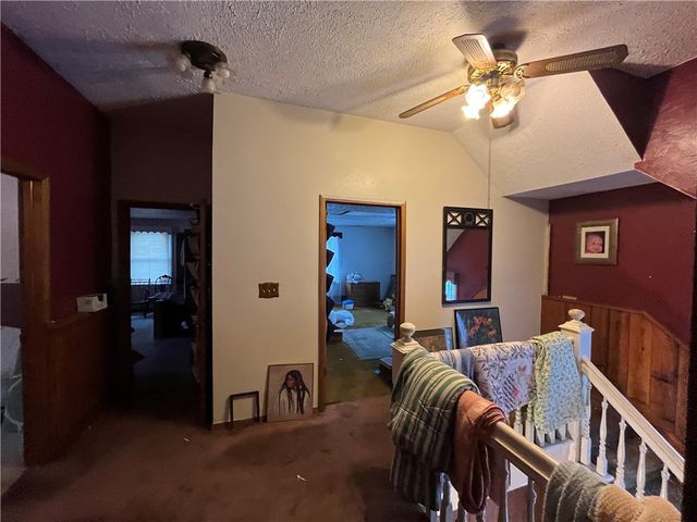 4513 2nd St, Versailles Boro, PA 15132