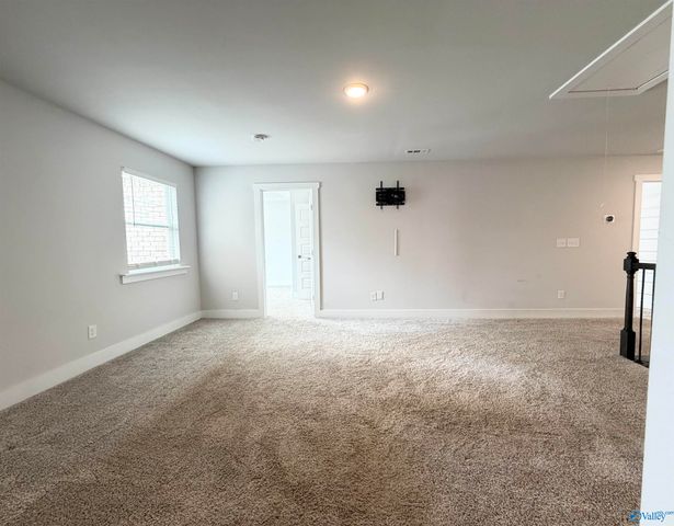 101 Brighton Lake Court, New Market, AL 35761