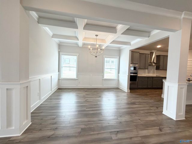 101 Brighton Lake Court, New Market, AL 35761