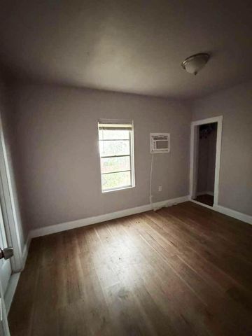 701 N 9th Street B, Fort Pierce, FL 34950