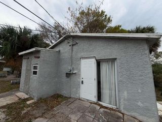 701 N 9th Street B, Fort Pierce, FL 34950