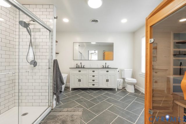 8303 Buckeye Dr, Henrico, VA 23228