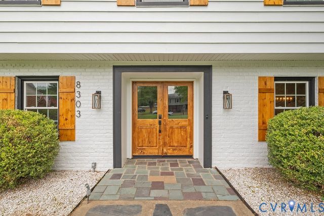 8303 Buckeye Dr, Henrico, VA 23228