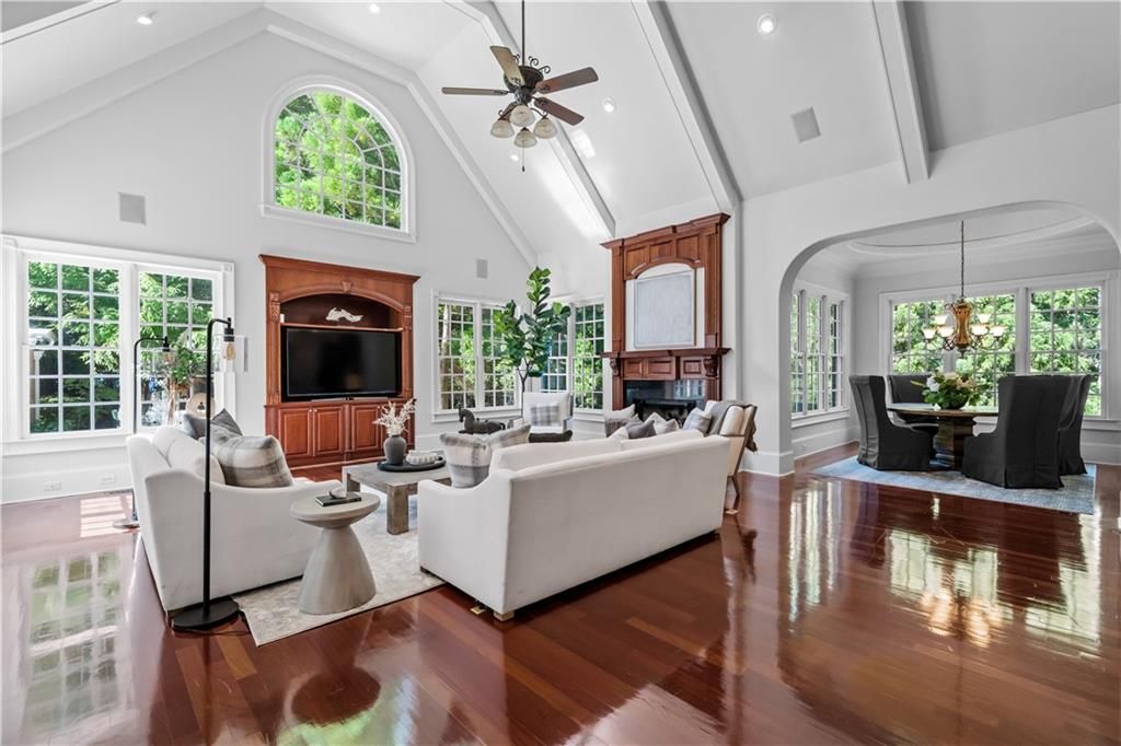 Image 18 of property listing at 3684 Briarcliff Road NE, Atlanta, GA 30345