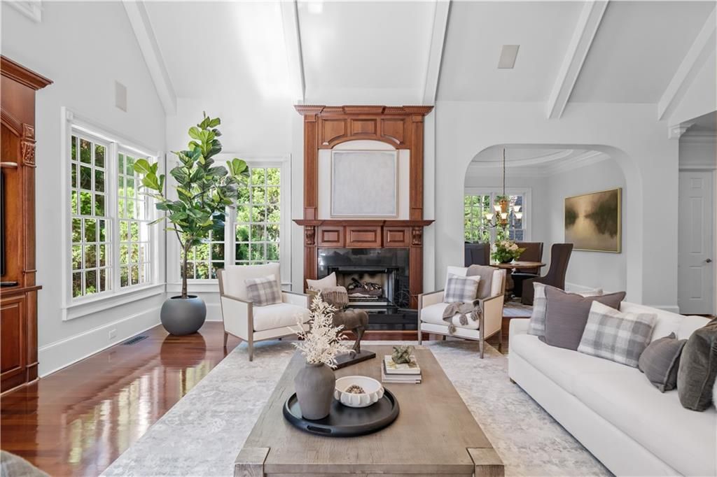 Image 19 of property listing at 3684 Briarcliff Road NE, Atlanta, GA 30345