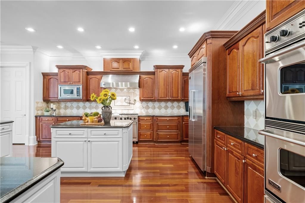Image 25 of property listing at 3684 Briarcliff Road NE, Atlanta, GA 30345