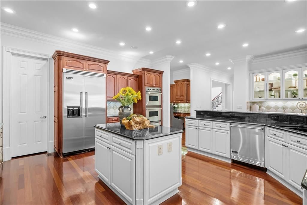 Image 4 of property listing at 3684 Briarcliff Road NE, Atlanta, GA 30345