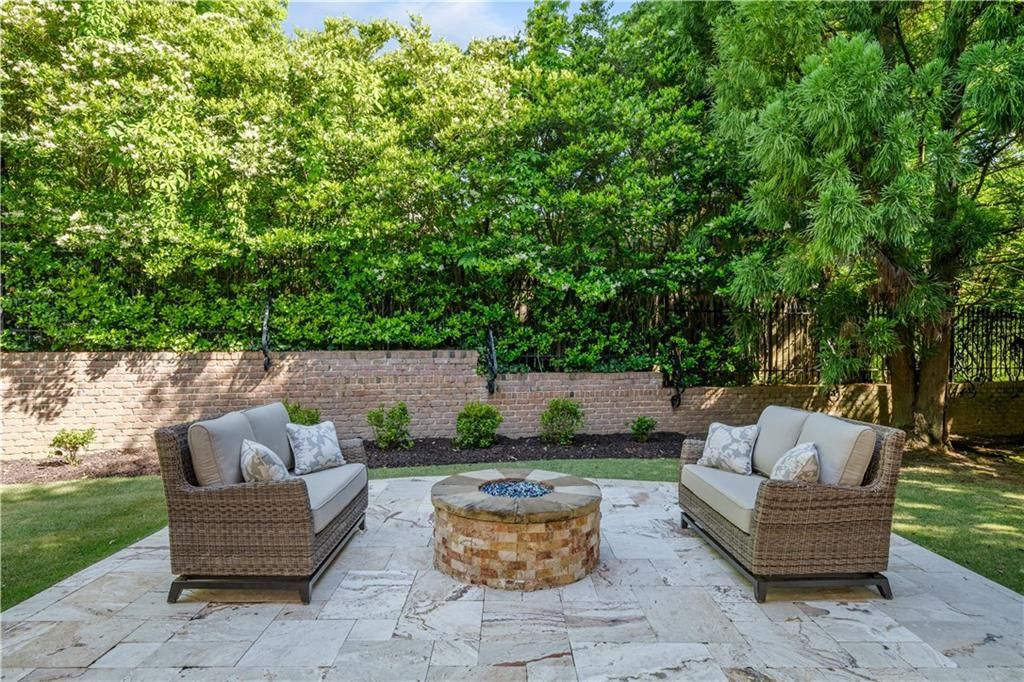 Image 89 of property listing at 3684 Briarcliff Road NE, Atlanta, GA 30345