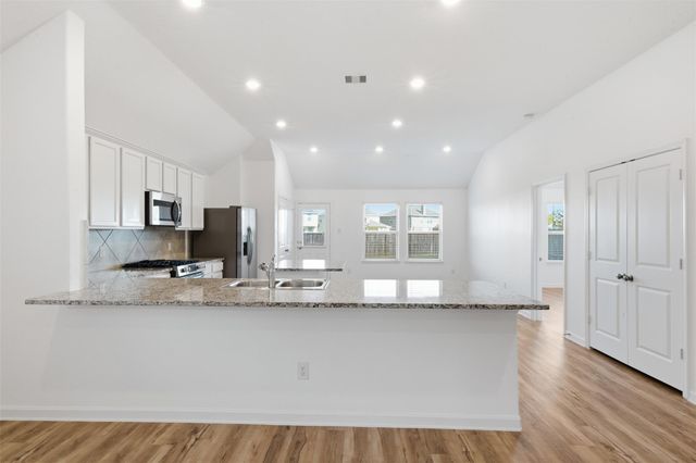 3210 Driftwood Meadow Lane, Richmond, TX 77406