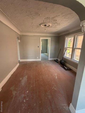 12811 Mansfield Street, Detroit, MI 48227