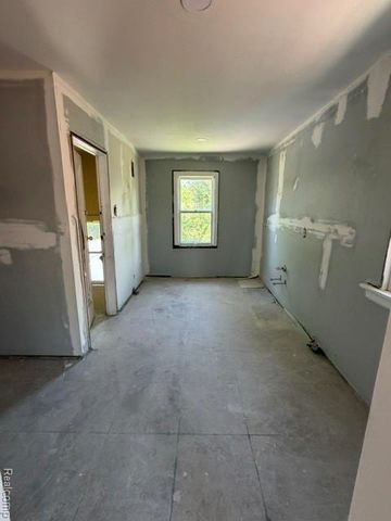 12811 Mansfield Street, Detroit, MI 48227