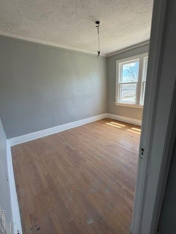 12811 Mansfield Street, Detroit, MI 48227