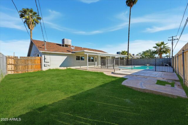 2323 E 3RD Drive, Mesa, AZ 85204