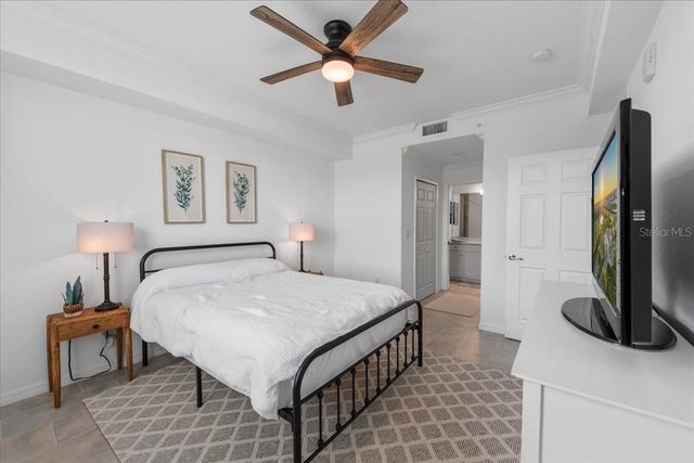 18114 GAWTHROP DRIVE 304, Bradenton, FL 34211