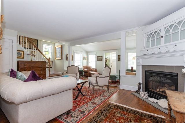 6 Willow Street, Wellesley, MA 02481