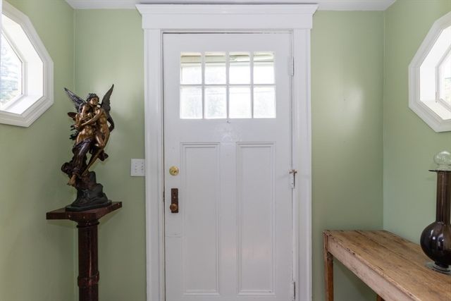 6 Willow Street, Wellesley, MA 02481