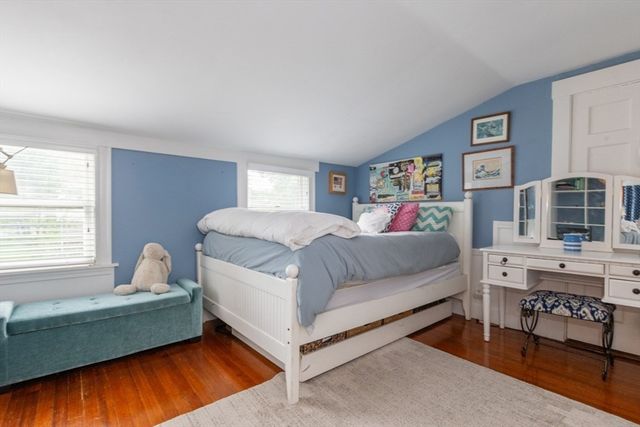 6 Willow Street, Wellesley, MA 02481